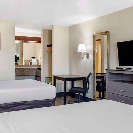 Econo Lodge Portland Airport Luaran gambar