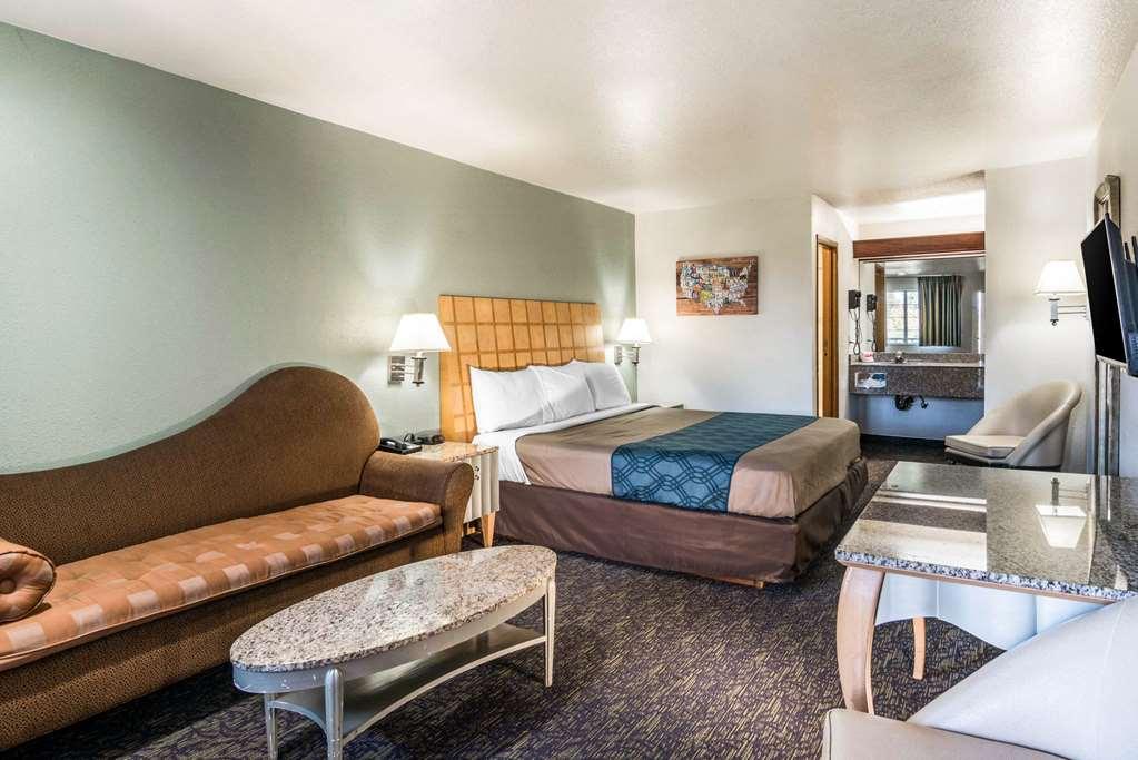 Econo Lodge Portland Airport Bilik gambar