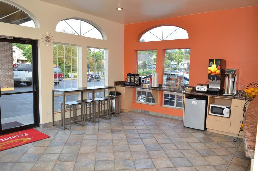 Econo Lodge Portland Airport Luaran gambar