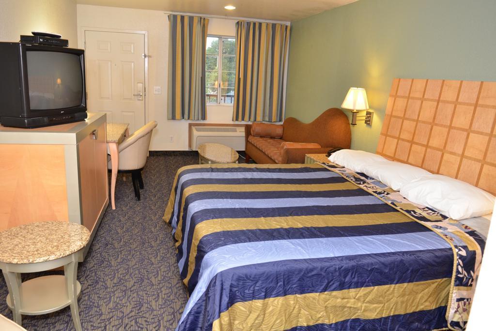 Econo Lodge Portland Airport Luaran gambar