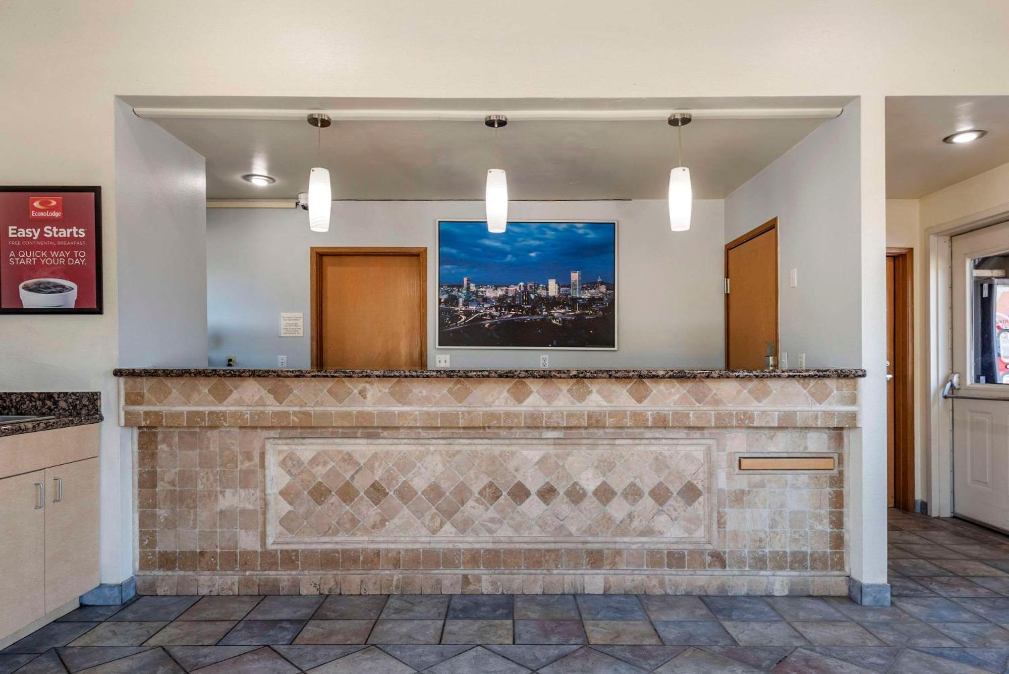 Econo Lodge Portland Airport Luaran gambar